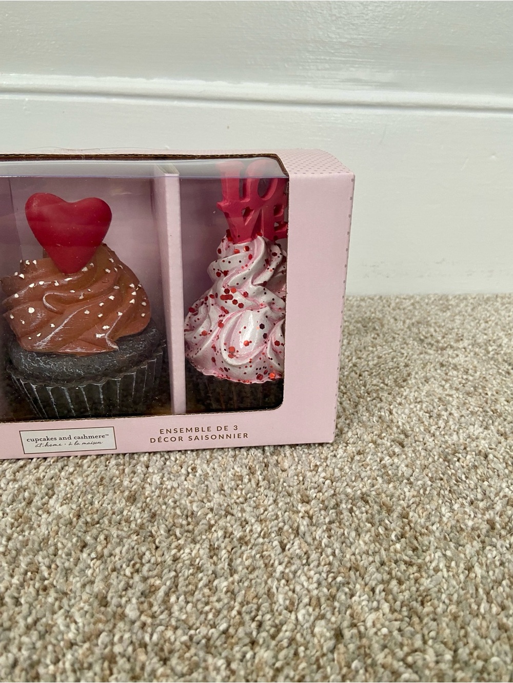 NWT Cupcakes and Cashmere Chocolate Faux Cupcakes Set of 3 Valentines Day - Picture 7 of 9